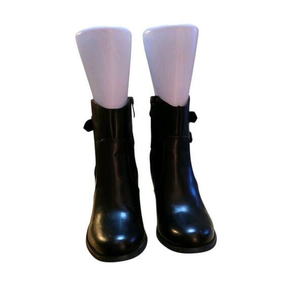 J. Mark Black Ankle Boots Size 8 Zips Side Buckles - Picture 4 of 8